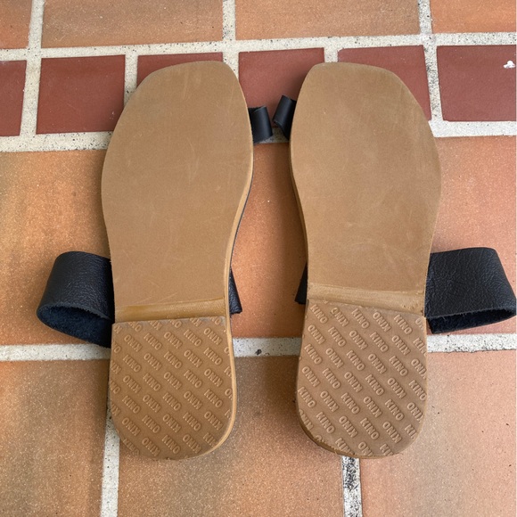 KINO of Key West Handmade Mens Black Leather Buckle Sandals - Picture 4 of 4